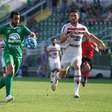 Chapecoense vence Botafogo-SP e respira na Série B do Brasileirão