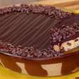 Receita de mousse de maracujá com chocolate que vai virar sua sobremesa preferida