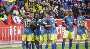 Mesmo sem astro, Colômbia vence Equador em amistoso