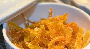 Casca de Laranja cristalizada: um doce só de casca e açúcar