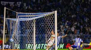 Avaí vence o Sampaio Corrêa e deixa a lanterna da Série B