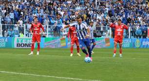 Em jogo de quatro pênaltis, Avaí vence o Tombense e respira na briga contra o Z-4