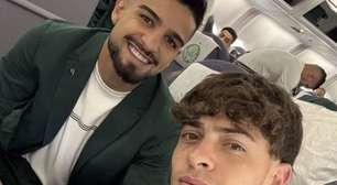 Palmeiras embarca para o Mundial com roupas de gala